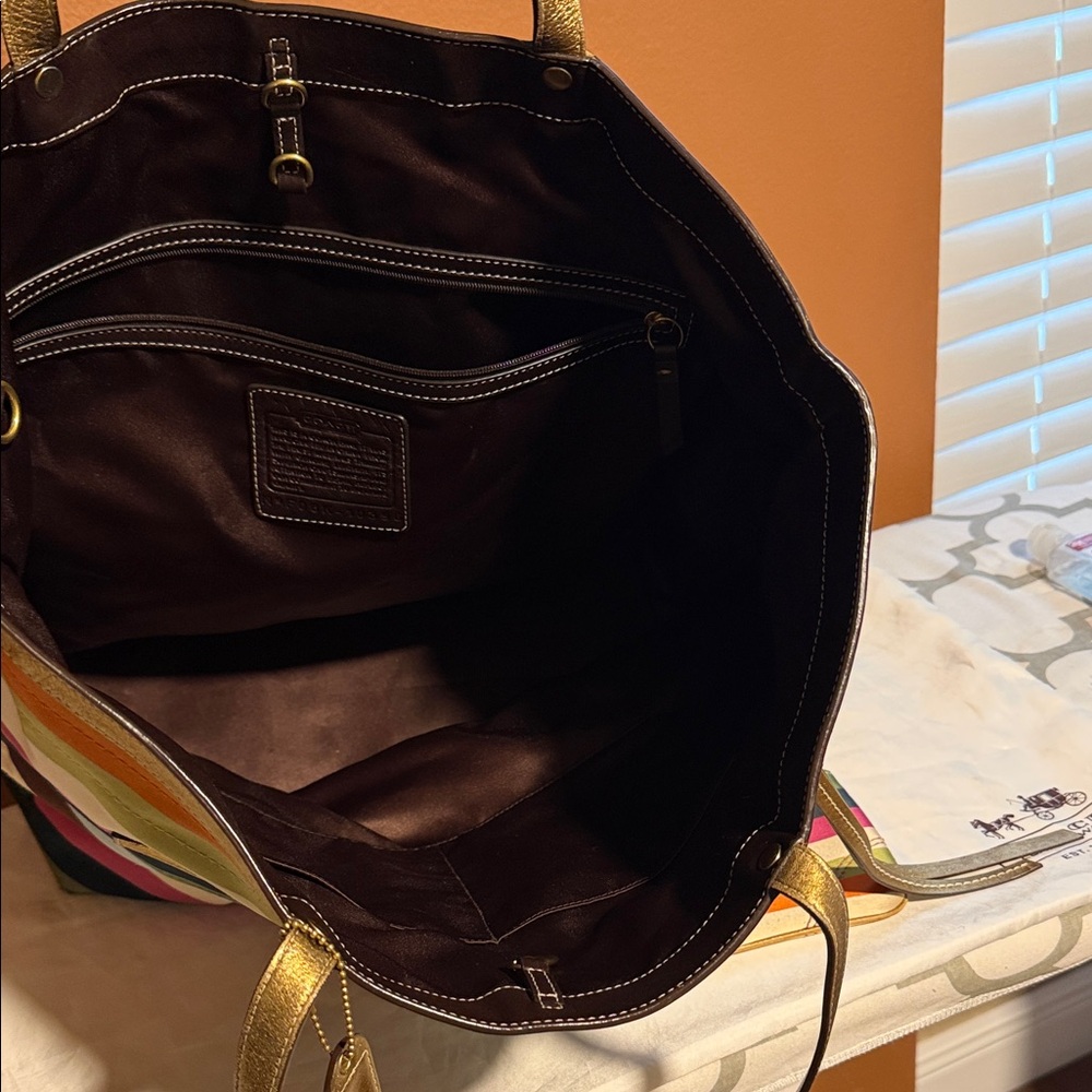 Vintage Coach Colorful Striped Tote Bag with Pouch - Picture 3 of 12